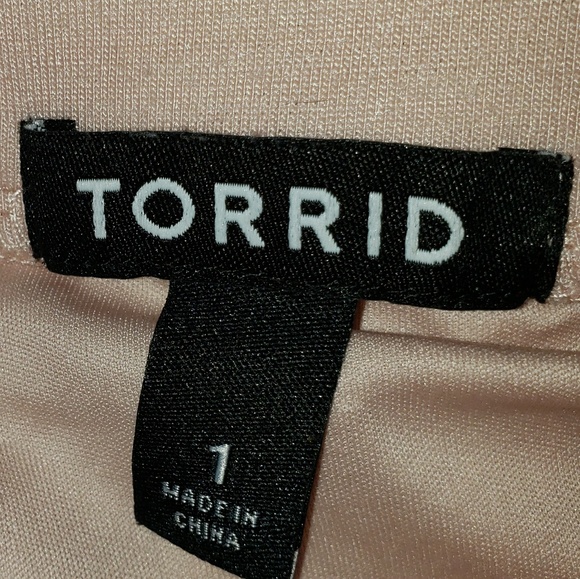 ๐๐๐SOLD๐๐ pale blush pleated midi skirt 1x 1 - Picture 2 of 7